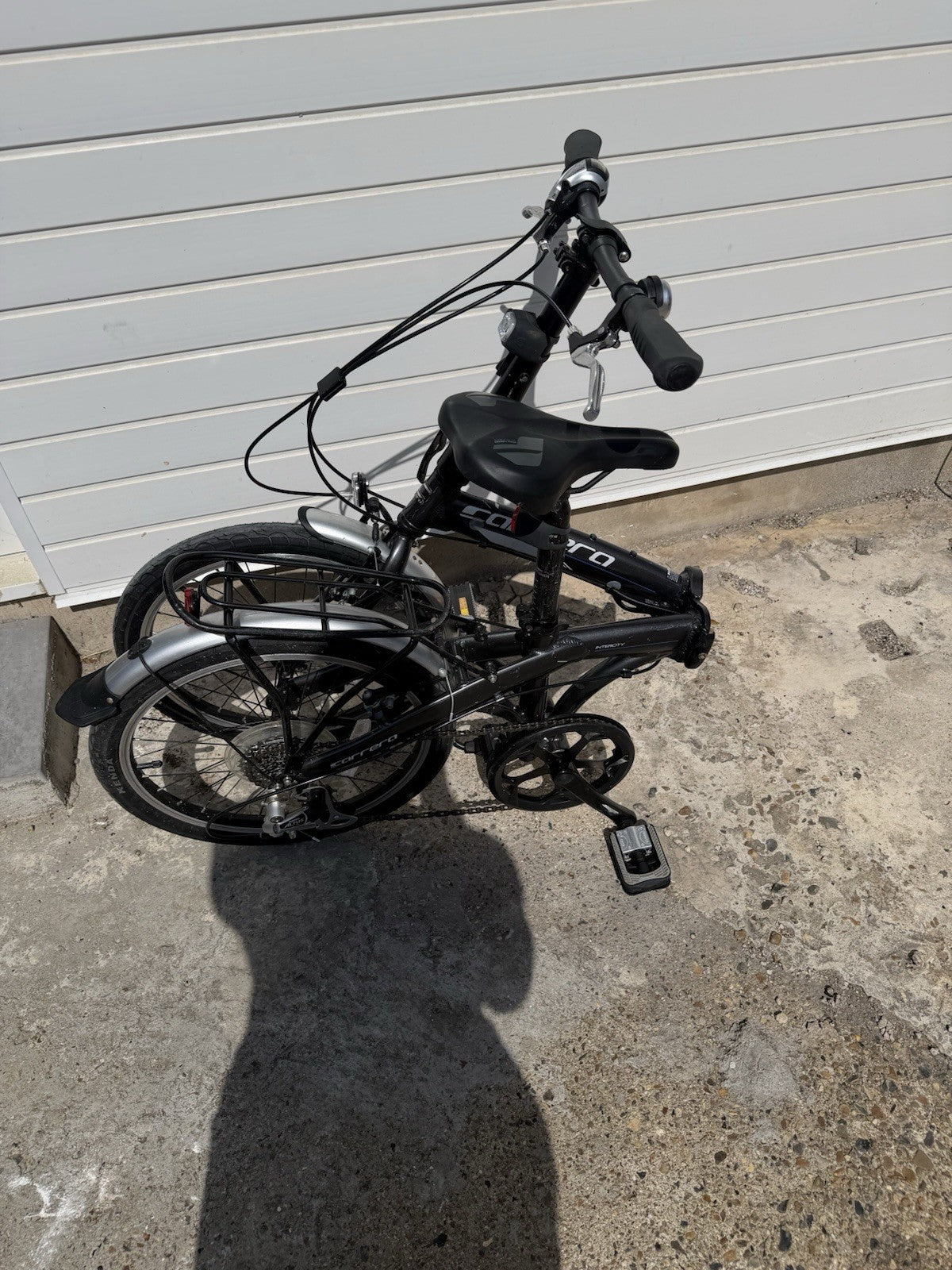 Carrera Intercity 20'' Unisex 8-Speed Folding Bike Black