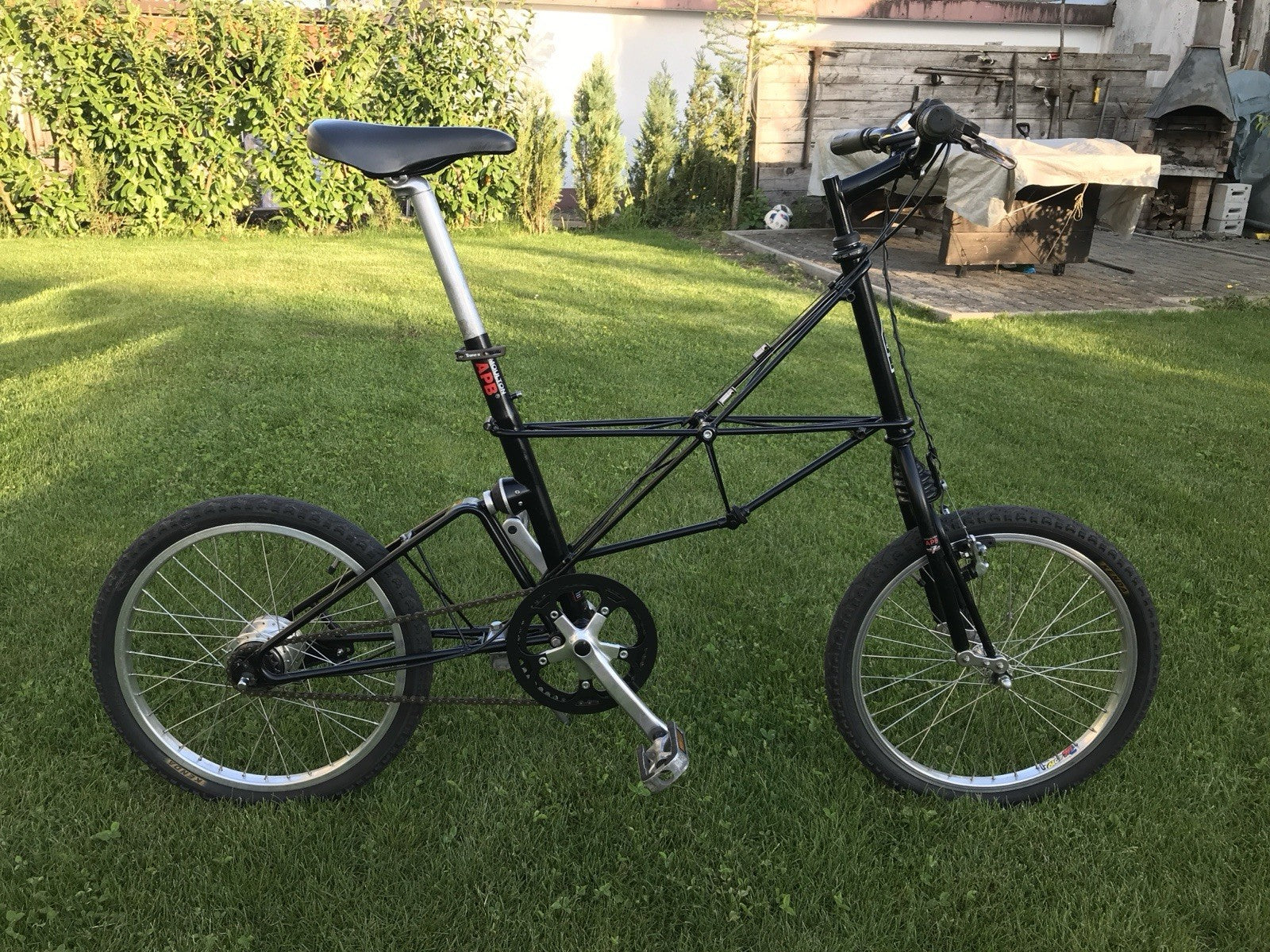 Moulton APB Separable Bike Flat Bar Twist Grip 7 Speed Shifter Full Suspension