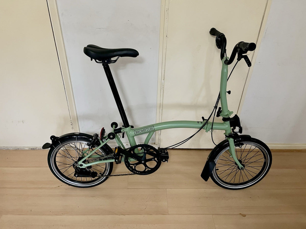 Brompton C Line Urban Folding Bike Matcha Green Excellent Condition