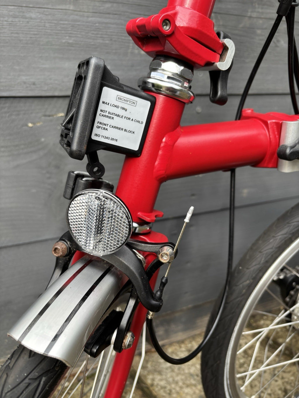 Brompton C Line 6 Speed M6L Folding bicycle in House Red - Hardly Used