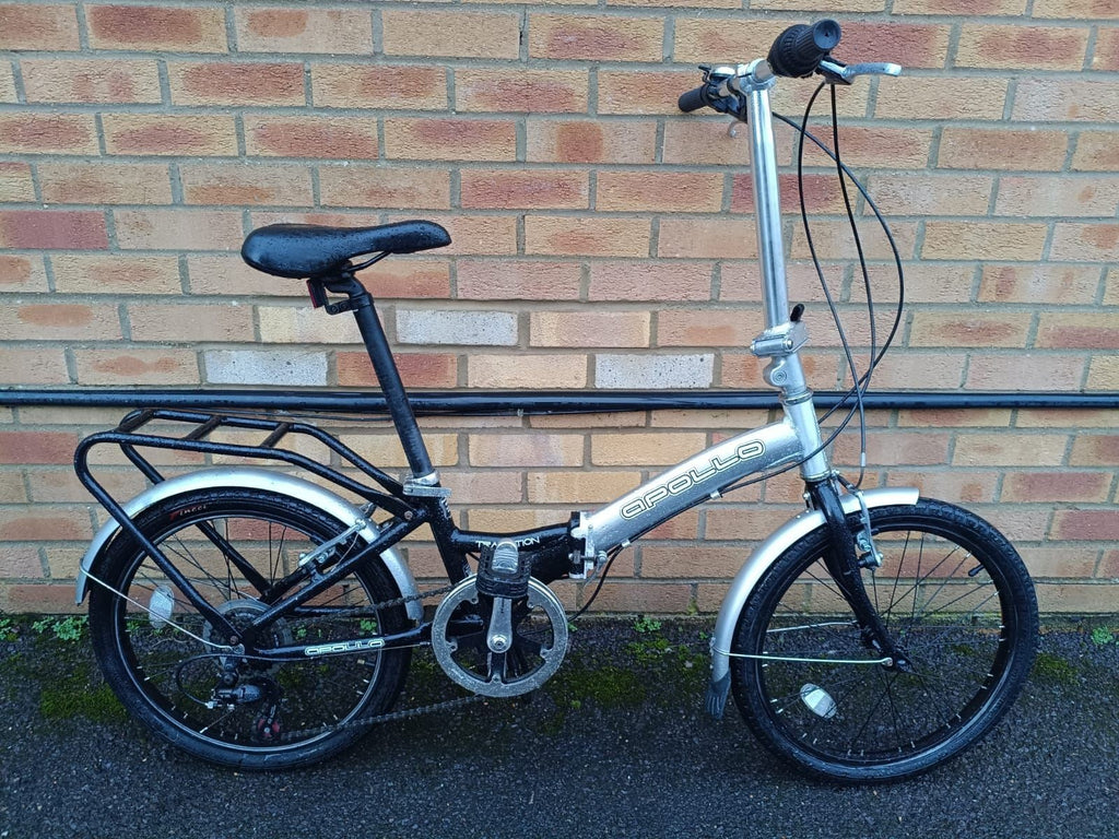 Aluminium Apollo Transition folding bike in good condition with a comfort saddle