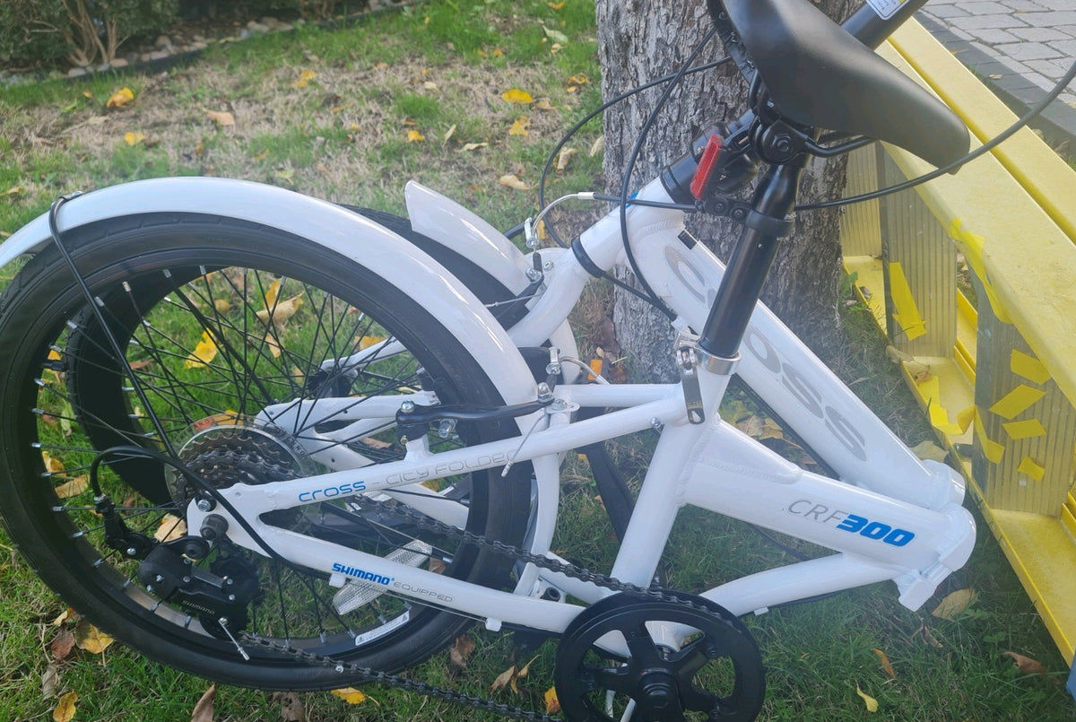 Cross CRF300 20in Folding Bike, Derailleur Gears, Mudguards, White