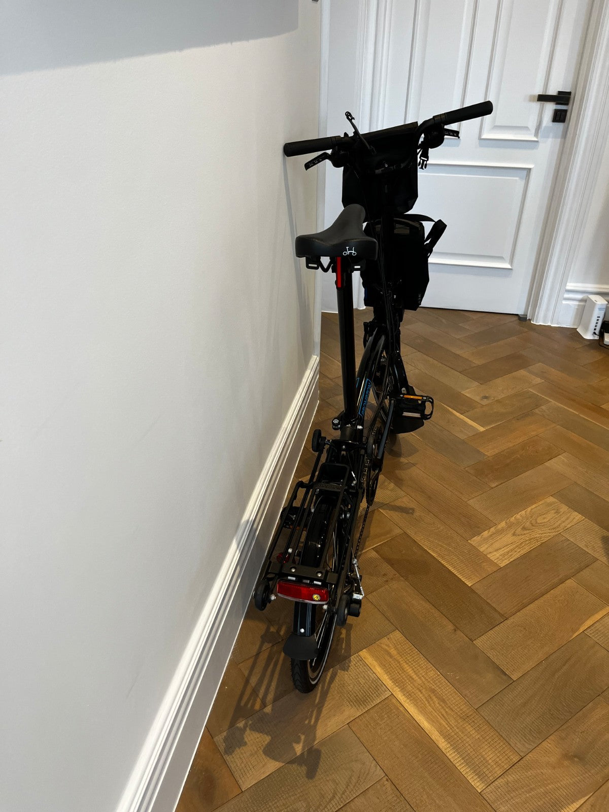 BROMPTON H6L TYPE 6 SPEED FOLDING BIKE