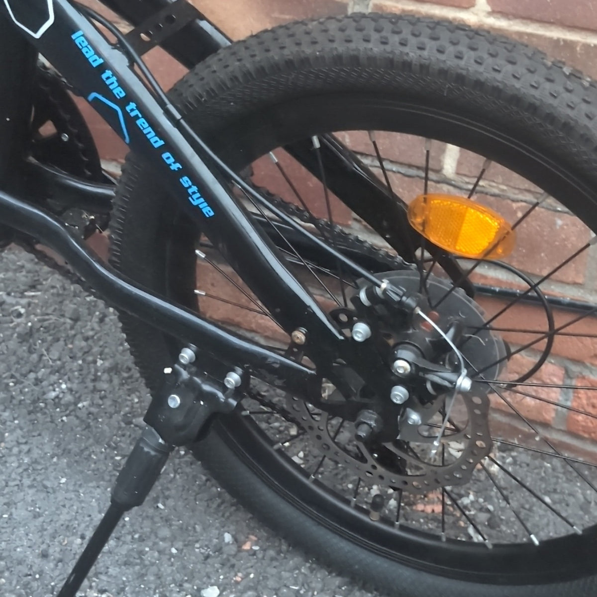 TRIOBLADE 20in Folding Bike Black/Blue 6-Speed Mechanical Disc Brake, Stand