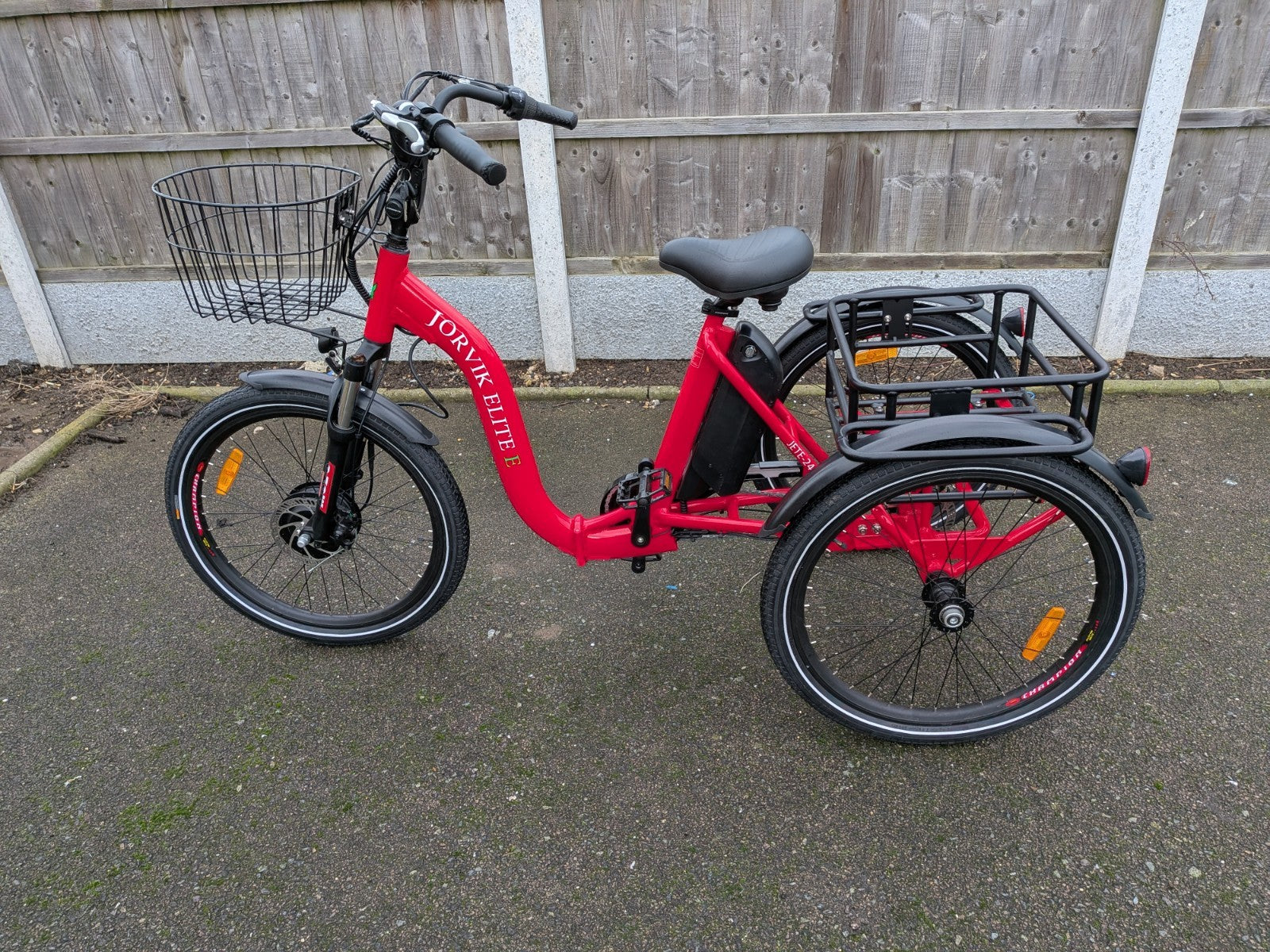 Jorvik Jet E 24 Folding Electric Tricycle, BRAND NEW,24" WHEELS, DELIVERY POSS.