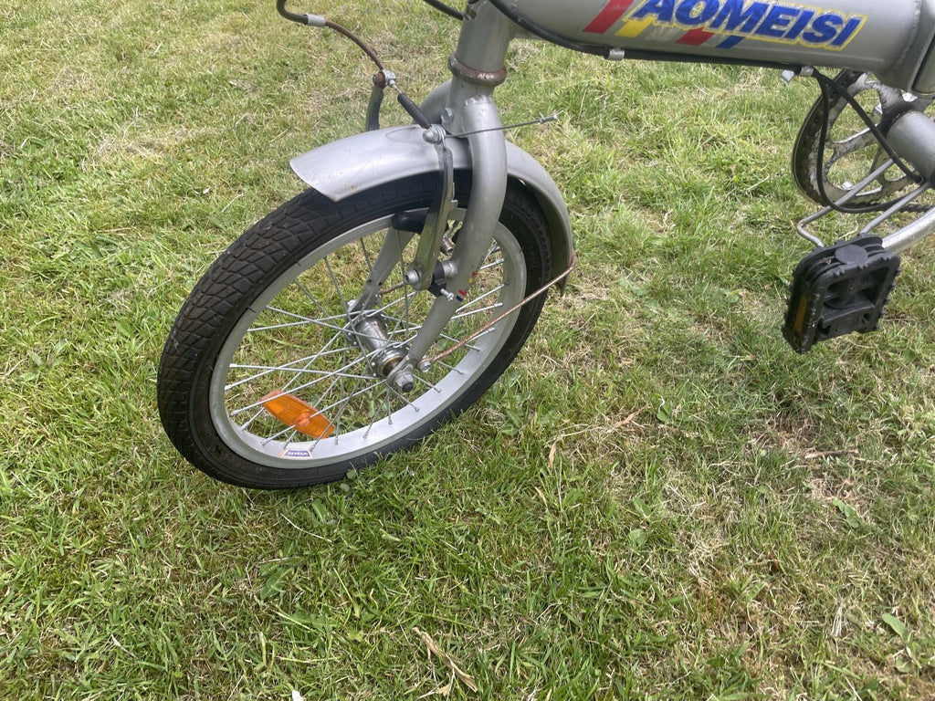 Aoemesi Hanker Folding Bike Brompton Style amazing for camping, holidays etc.