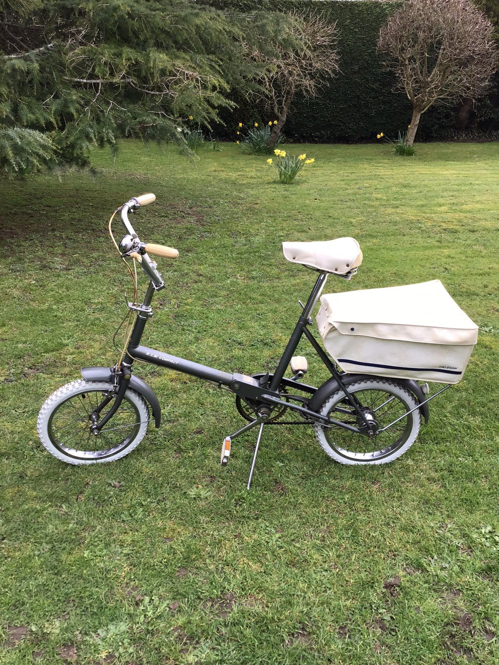 RALEIGH RSW COMPACT FOLDING BICYCLE Unrestored Original Exceptional condition.