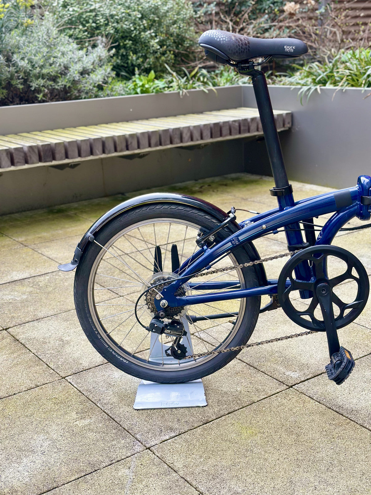 Tern Link B7 Folding Bicycle 20" 7 Speed