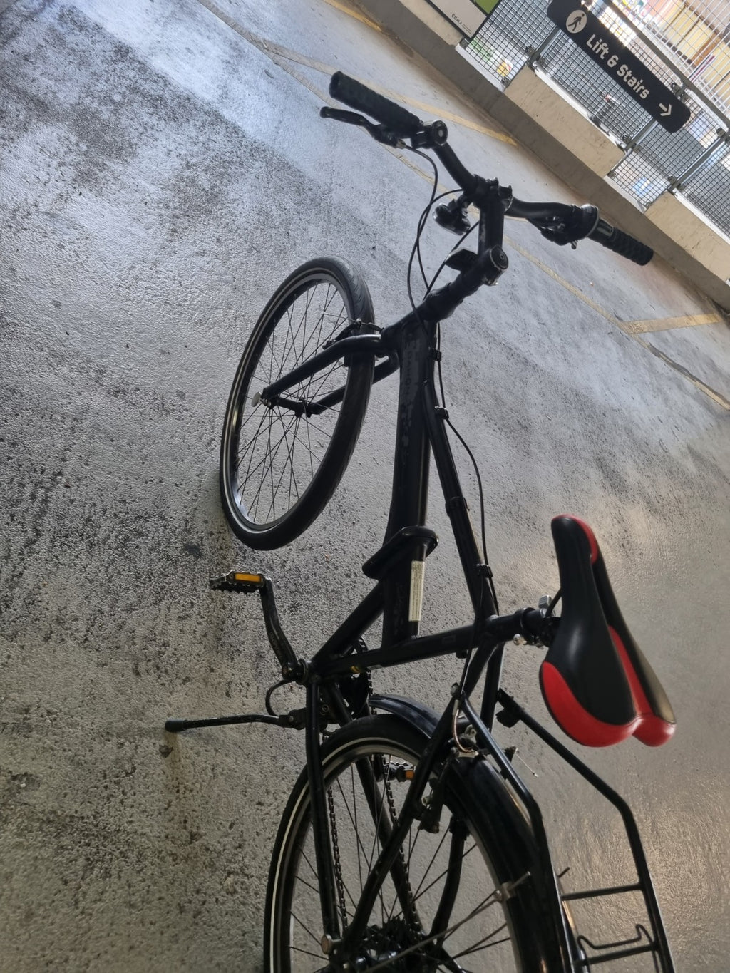 Dahon  700 Folding Bike Wheel 26-inch bkackn Aluminum Frame what U C I what uget