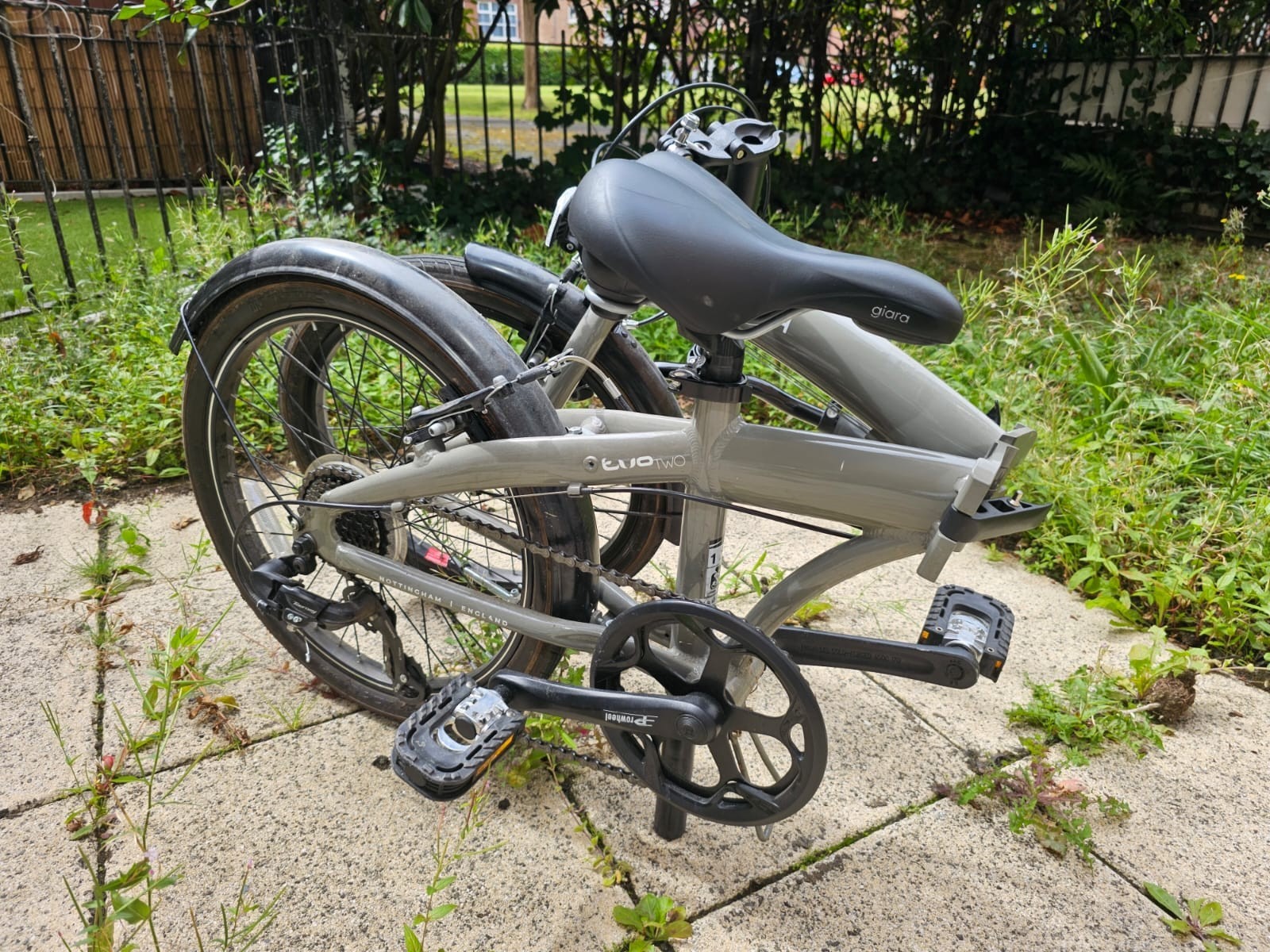 Raleigh Evo 2 Folding Bike, 7 speed Shimano, 20" wheels, Quick Sale Relocation