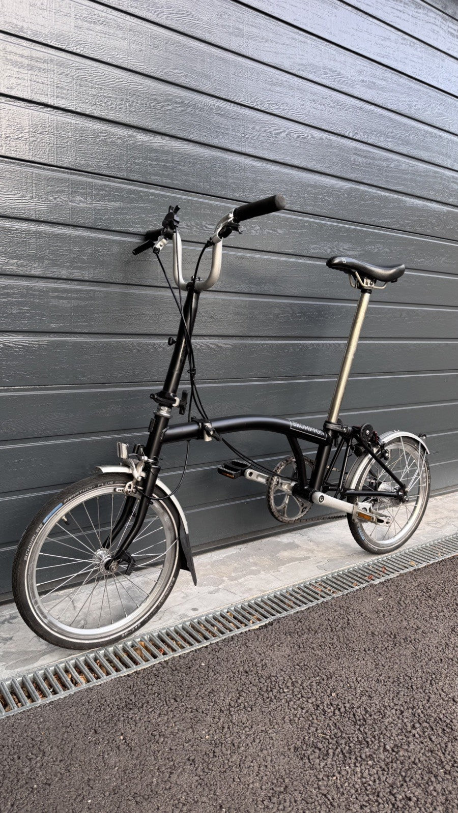 Brompton M3L 3 speed  Folding Bike Superb Condition Low Mileage