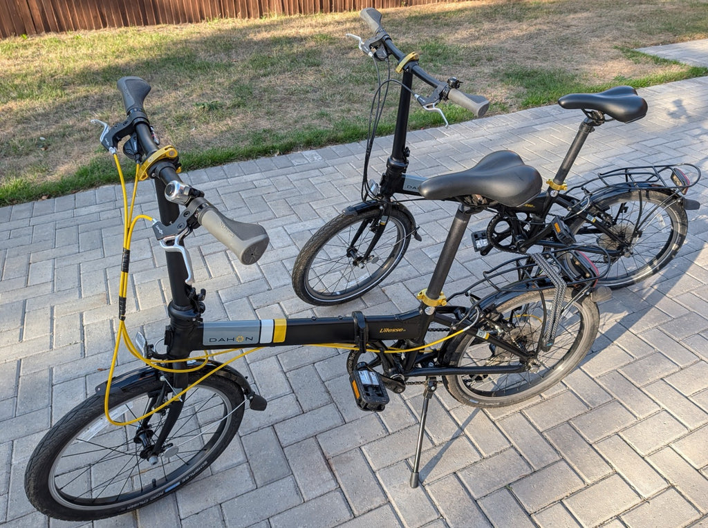 Dahon Vitesse D8 Folding Bike 20" 8 Speed Rack Mudguards + Dahon Bag