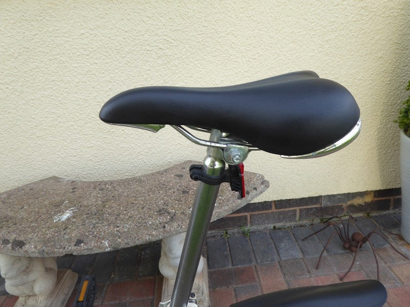 Adults Size Folding Bike. 16" Wheels 6 Gears. Rear Suspension View Exeter