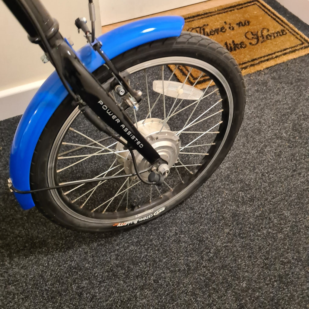 elife Infusion Power Assisted Folding Bike 153cm × 30cm x 94cm L/ W/H Used Once