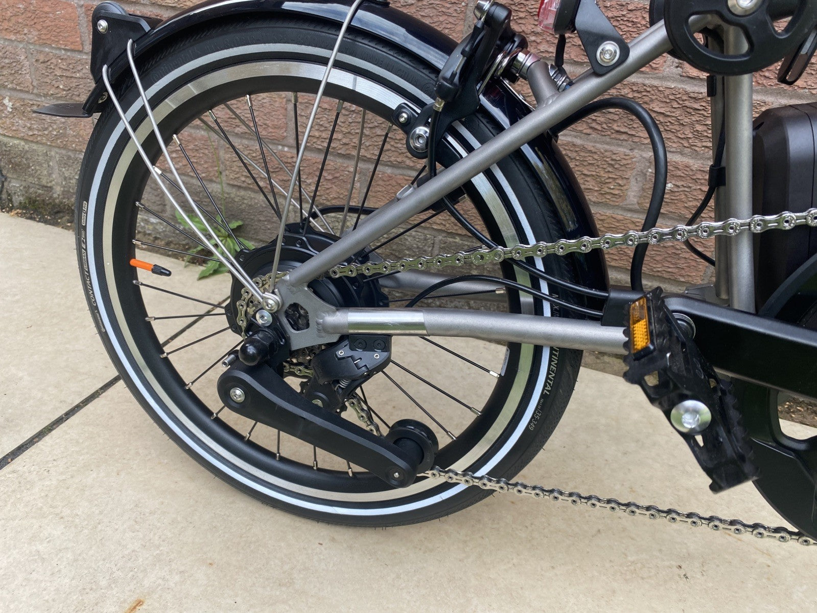 Brompton T Line 4 Speed virtually brand-new.