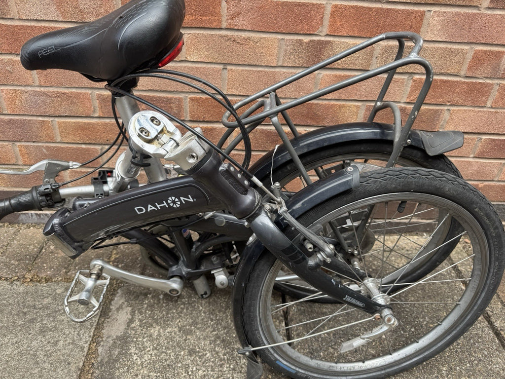 Dahon Mu XL Sport Folding Bike Shimano Nexus Eight Hub Gears ￼