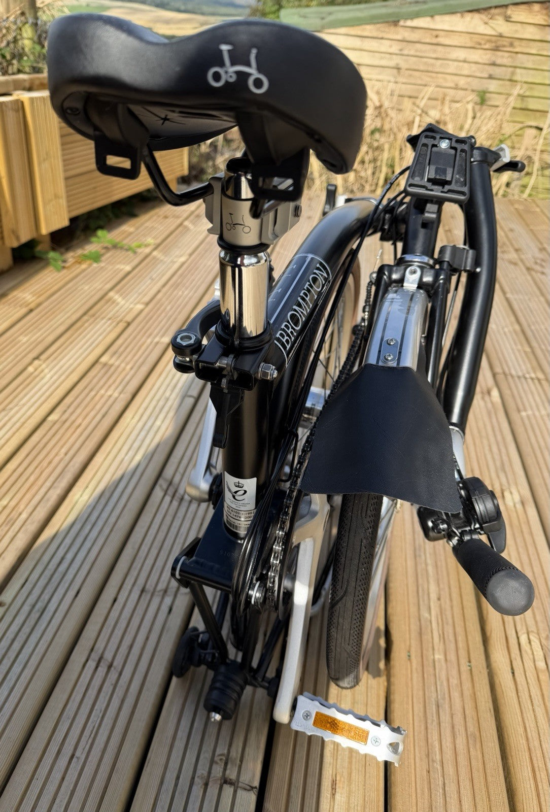 Brompton Folding Bike 6-Speed Black Excellent Used Condition