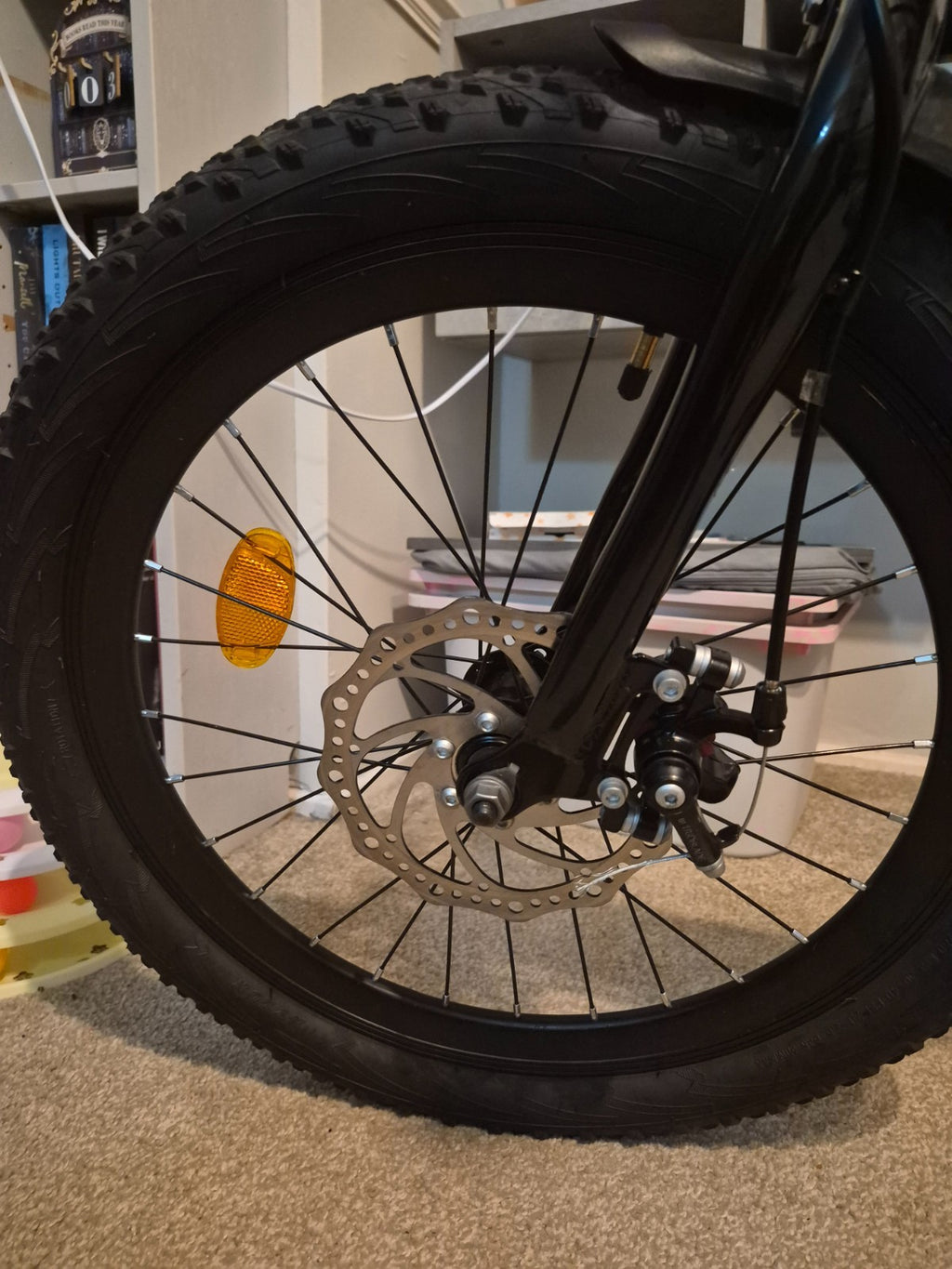 20 inch wheel folding bike shimano gears, disc brakes