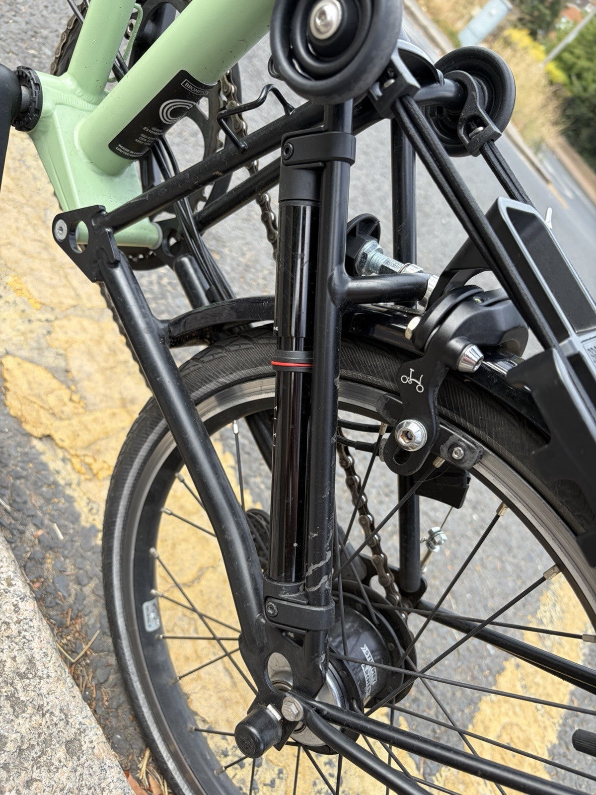 Brompton C Line Explore 6-Speed – 2024 – Matcha/Black