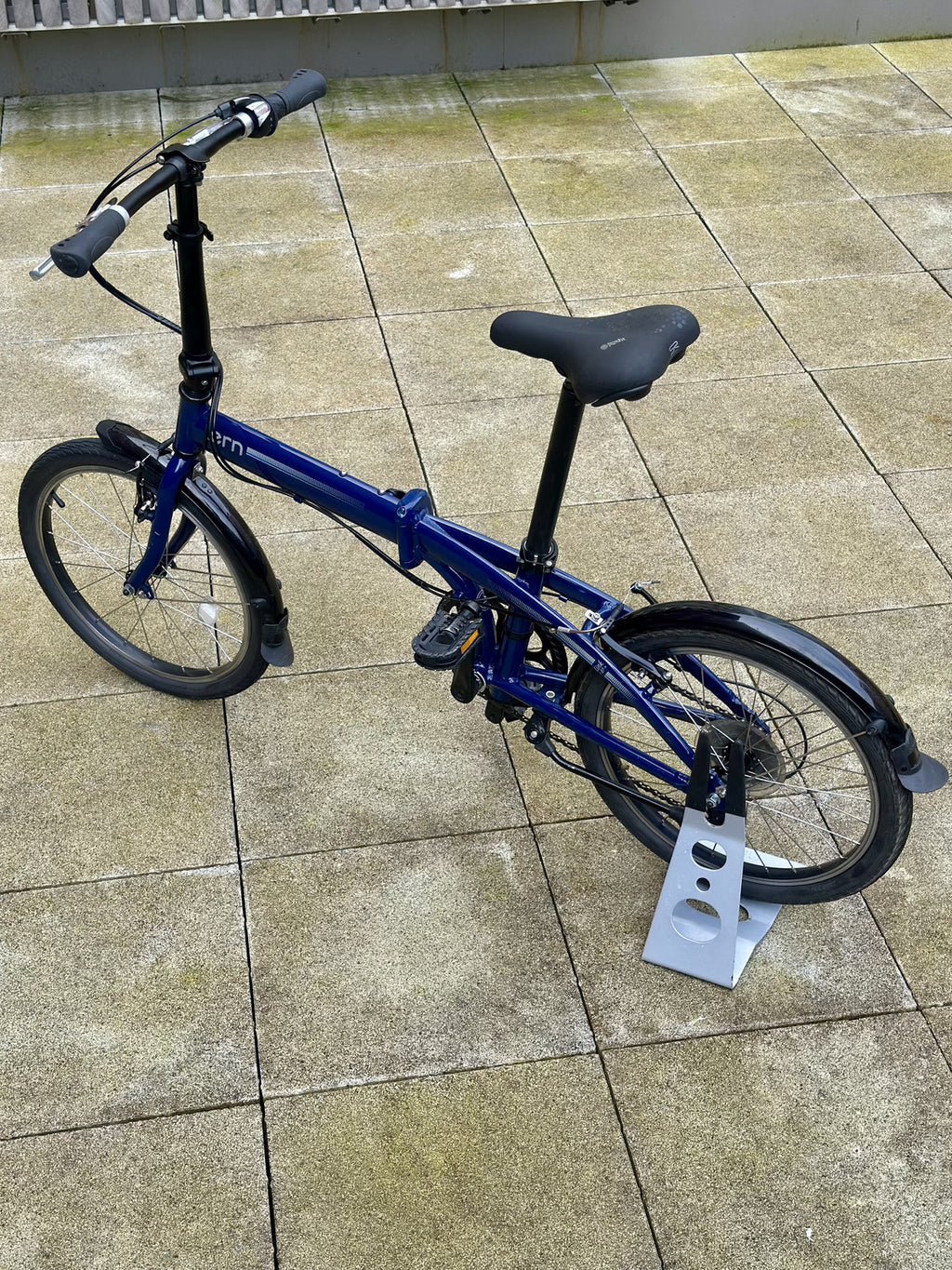 Tern Link B7 Folding Bicycle 20" 7 Speed