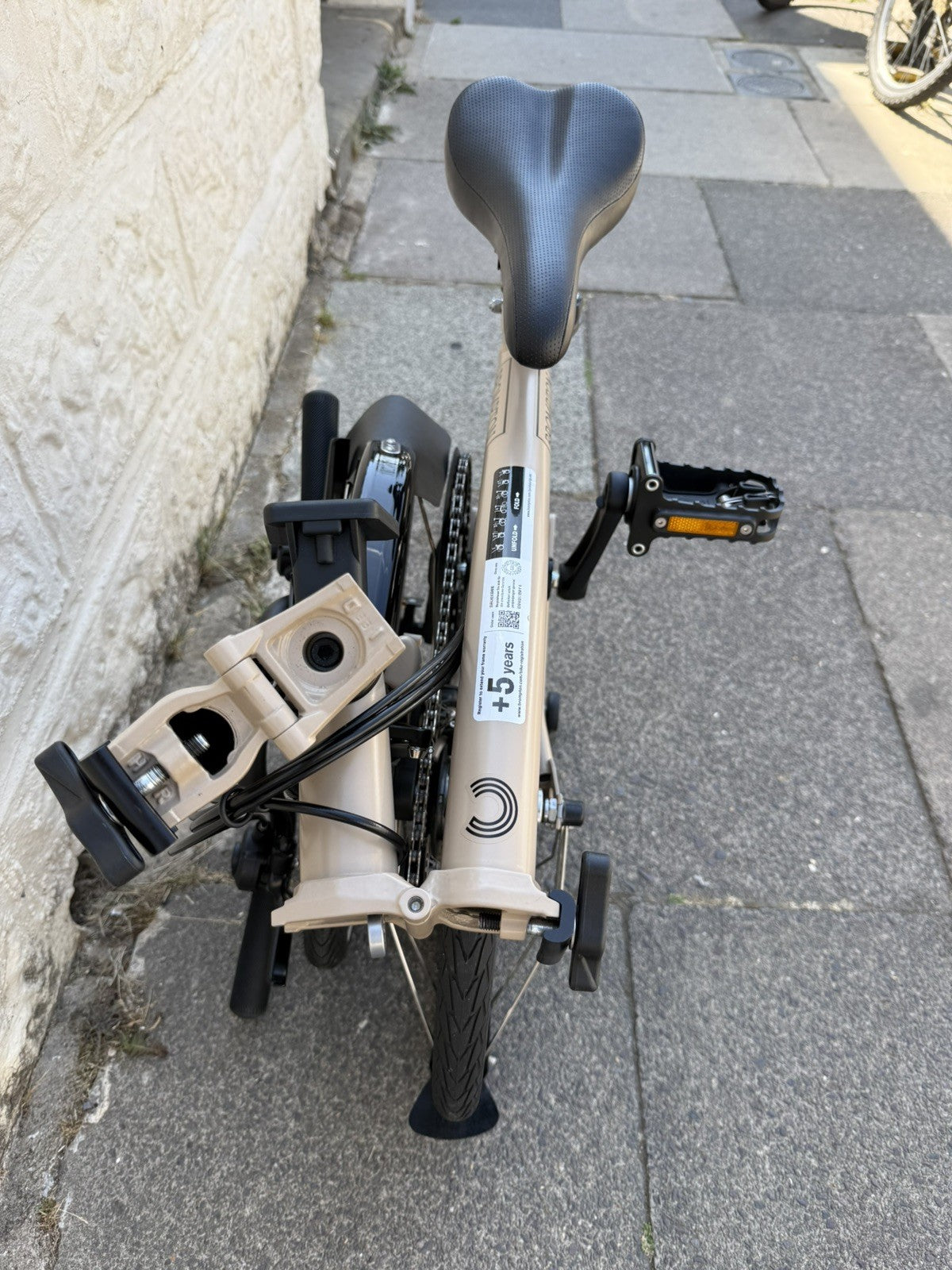 Brompton C Line Explore 2024 Folding Bike 6-Speed, Mid-Bar (Colour: Dune Sand)