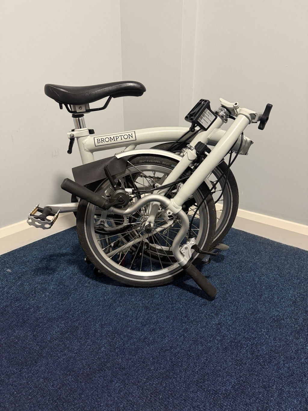 Brompton H3L 2018 Folding Bike (Excellent Condition)