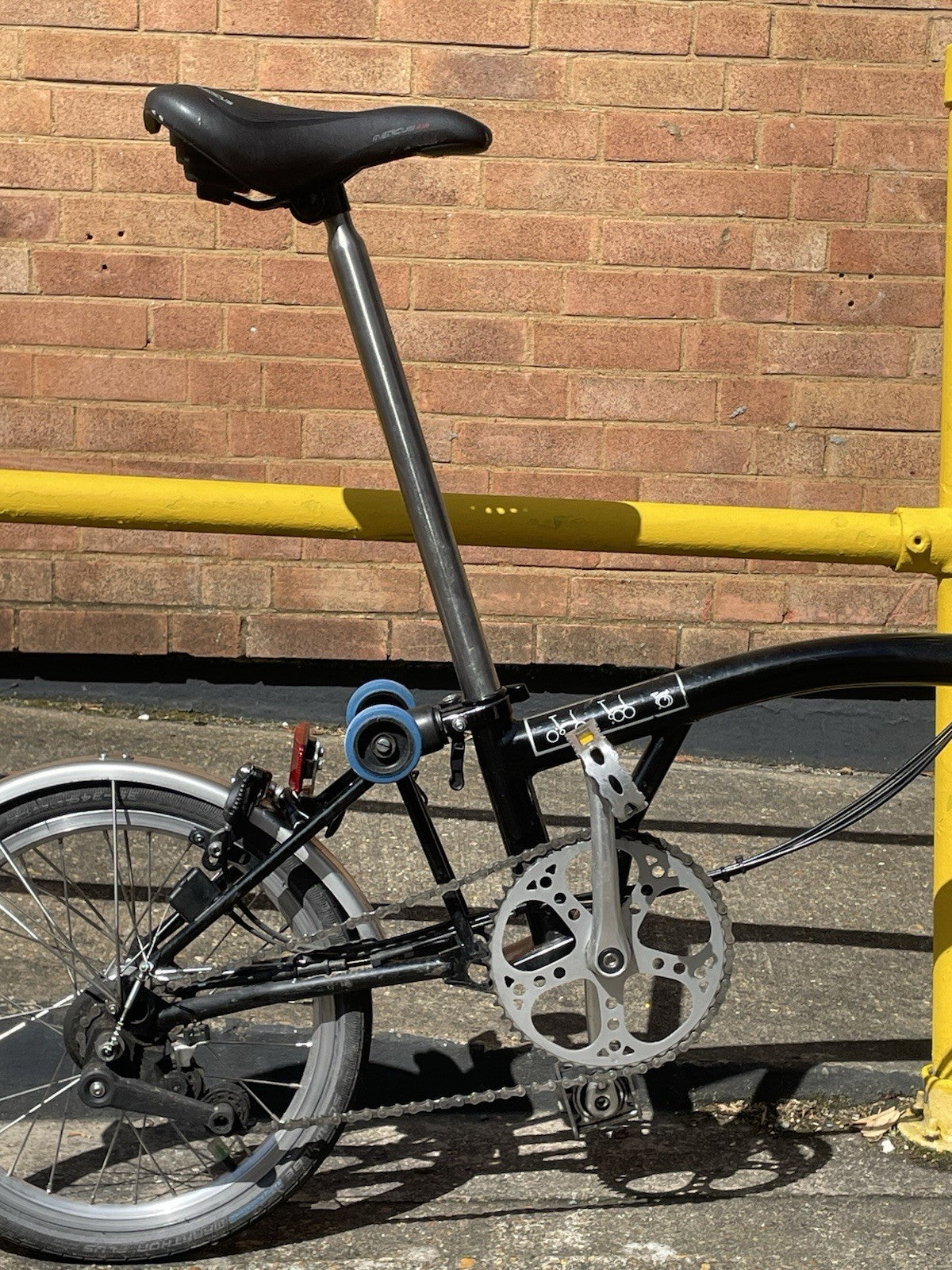 Brompton M6L Folding Bike - Black