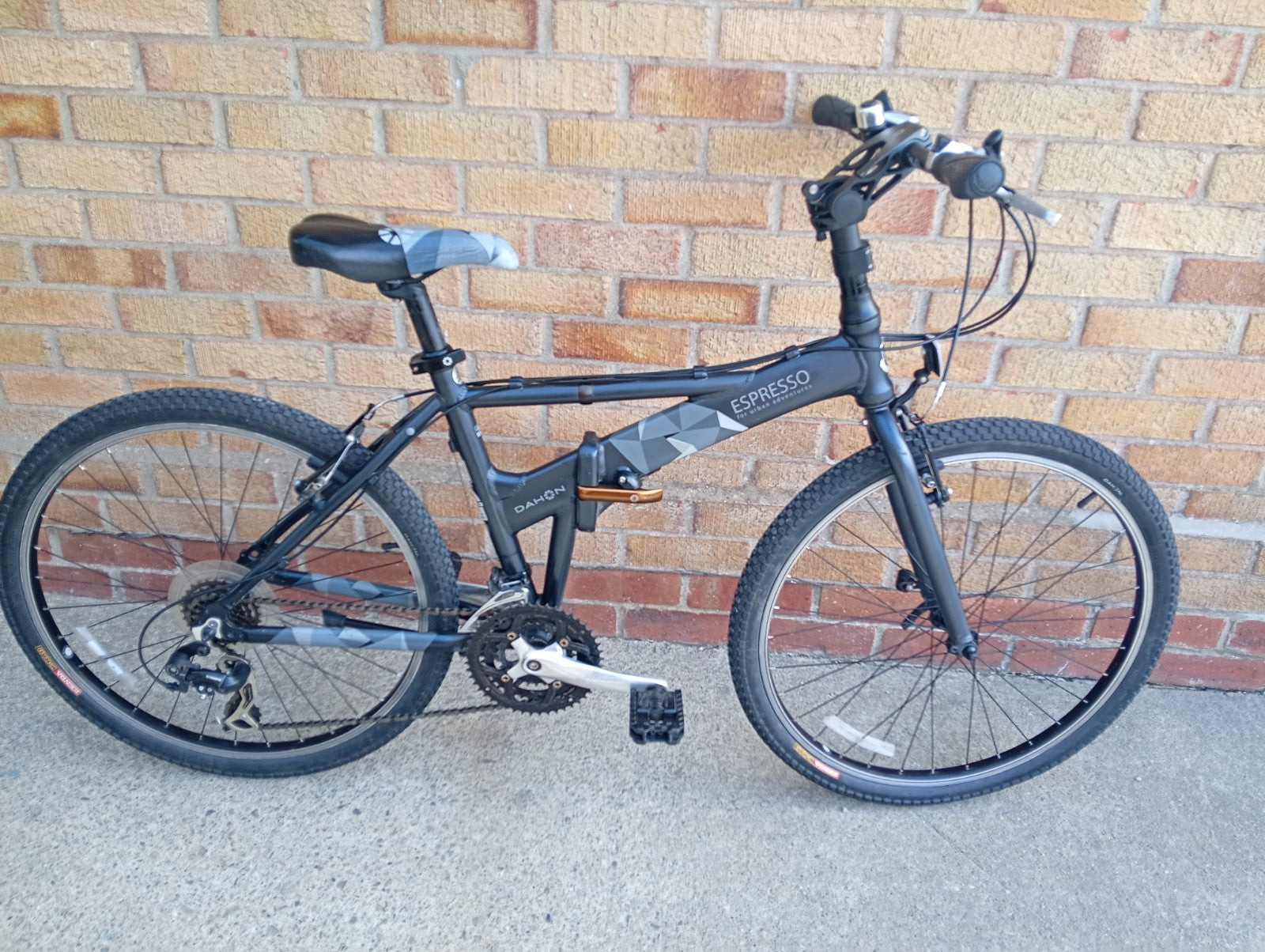 Dahon Expresso Folding Bicycle