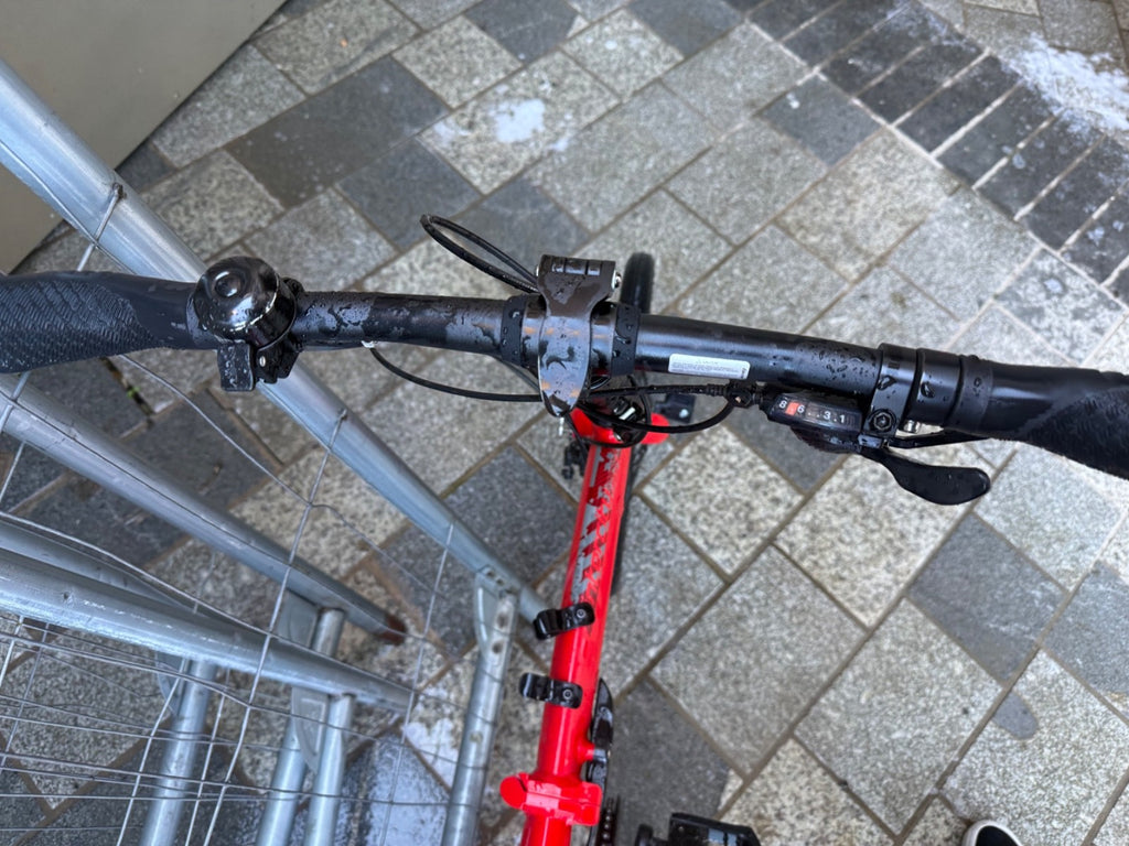 Carrera Intercity Disc 8-Speed Folding Bike great condition