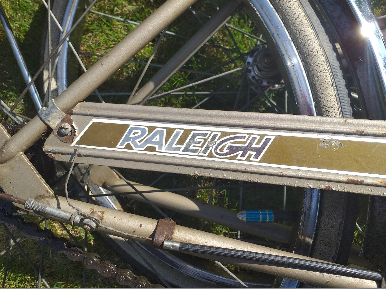 RALEIGH FOLDAWAY FOLDING "SHOPPER" BICYCLE