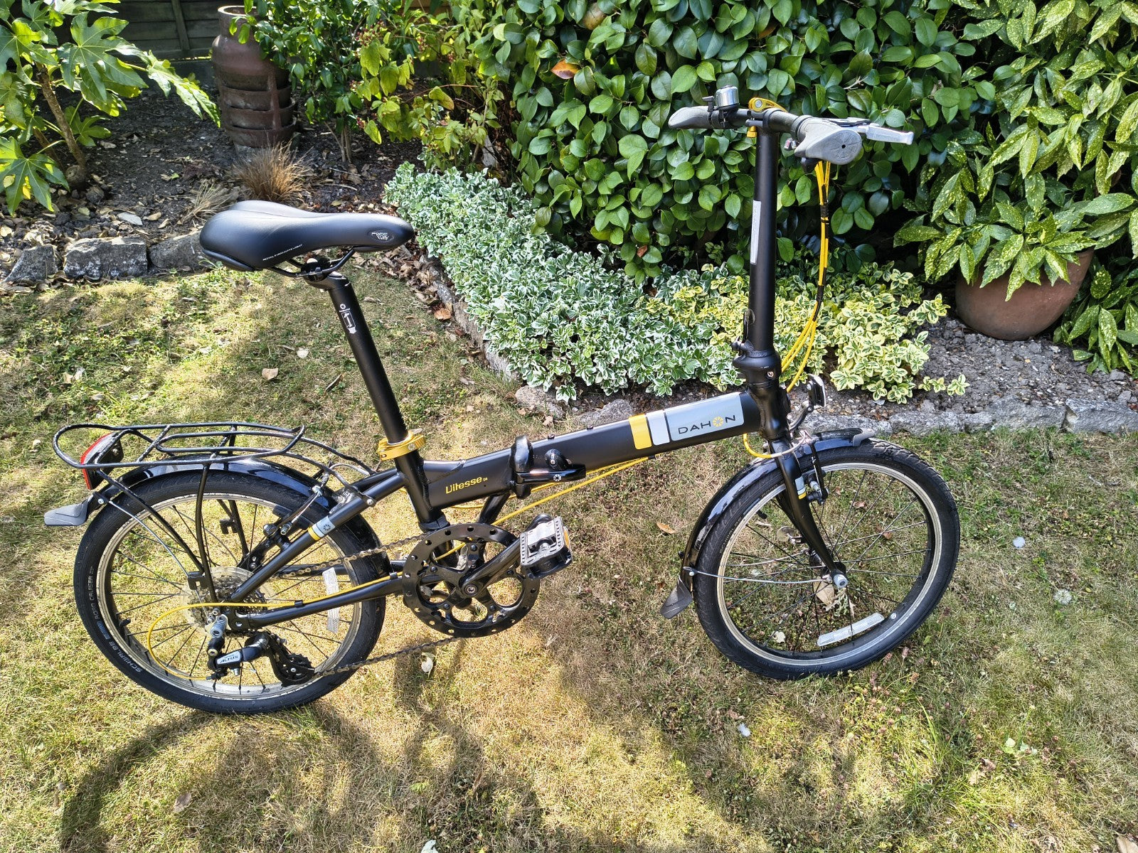Dahon 12 Vitesse D8 Folding Bike