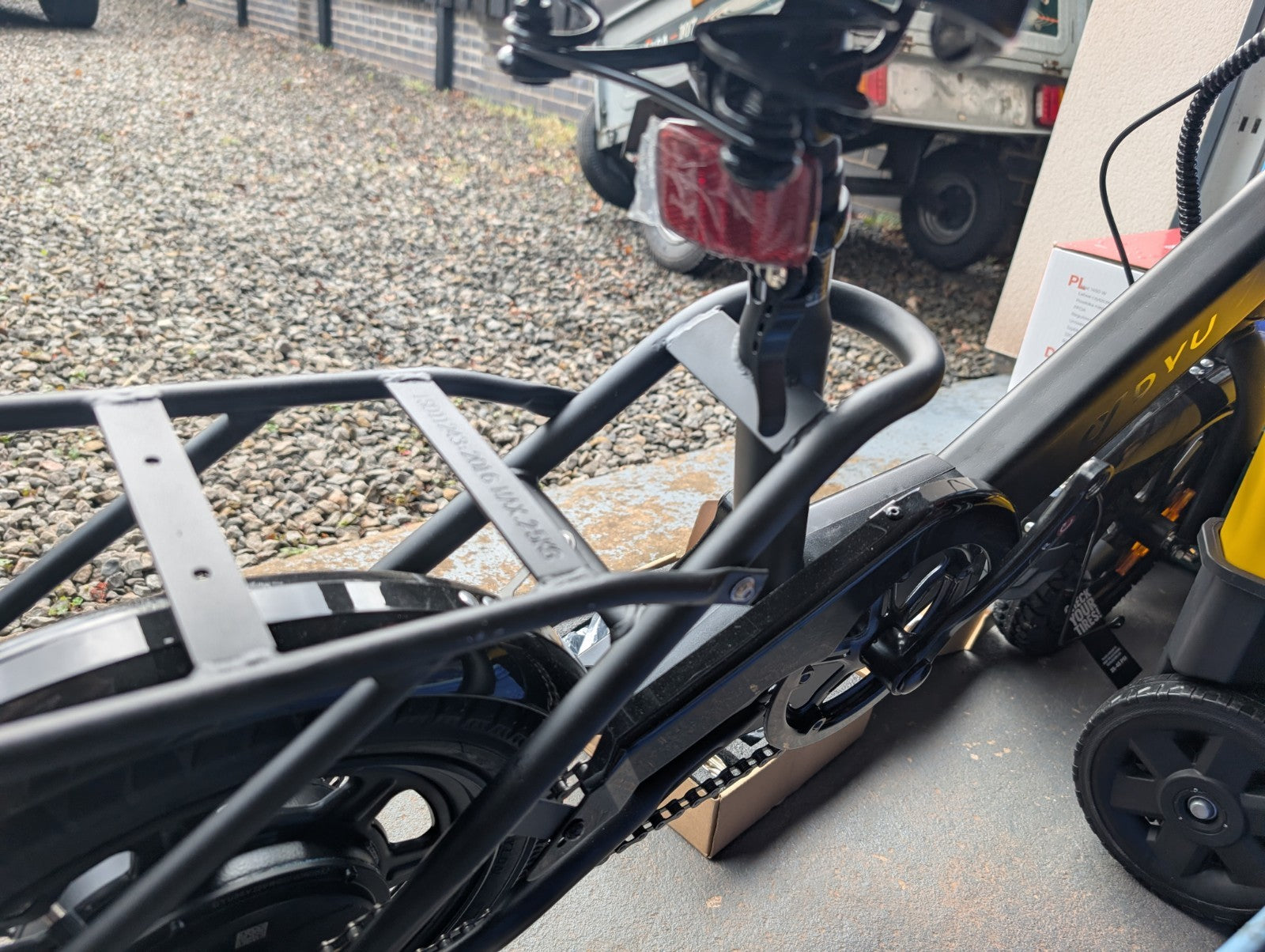 DYU C3-14MINI 14"Folding E- Bike Lightweight & Compact,Ideal for Urban Commuters