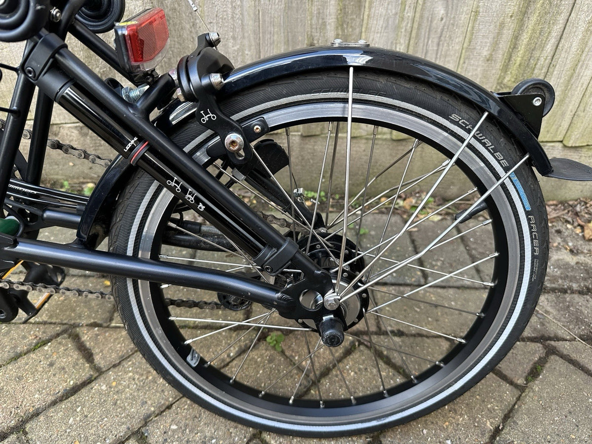Brompton Folding Bike 16in wheels 6-speed Green/Black