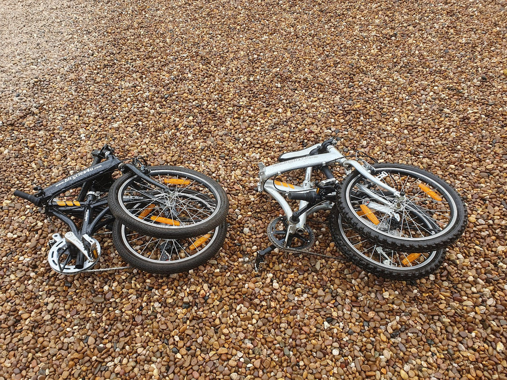 A pair of 16in 6-gear Bicycles4u folding bikes