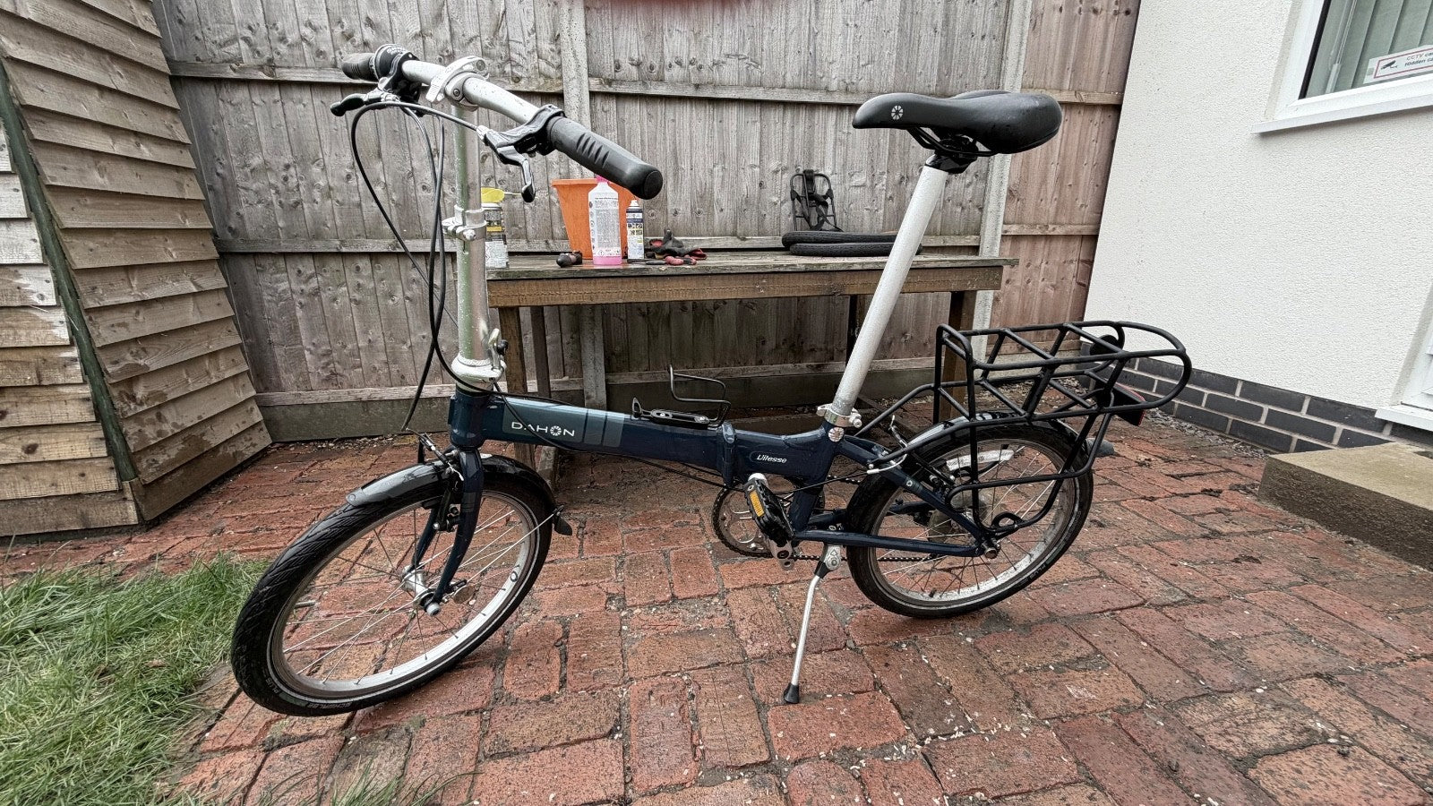 Dahon Vitesse Folding Bike