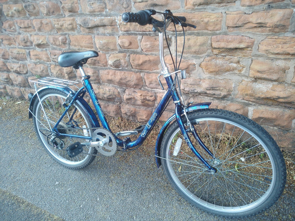 avelo x row folding bike 24-inch wheels