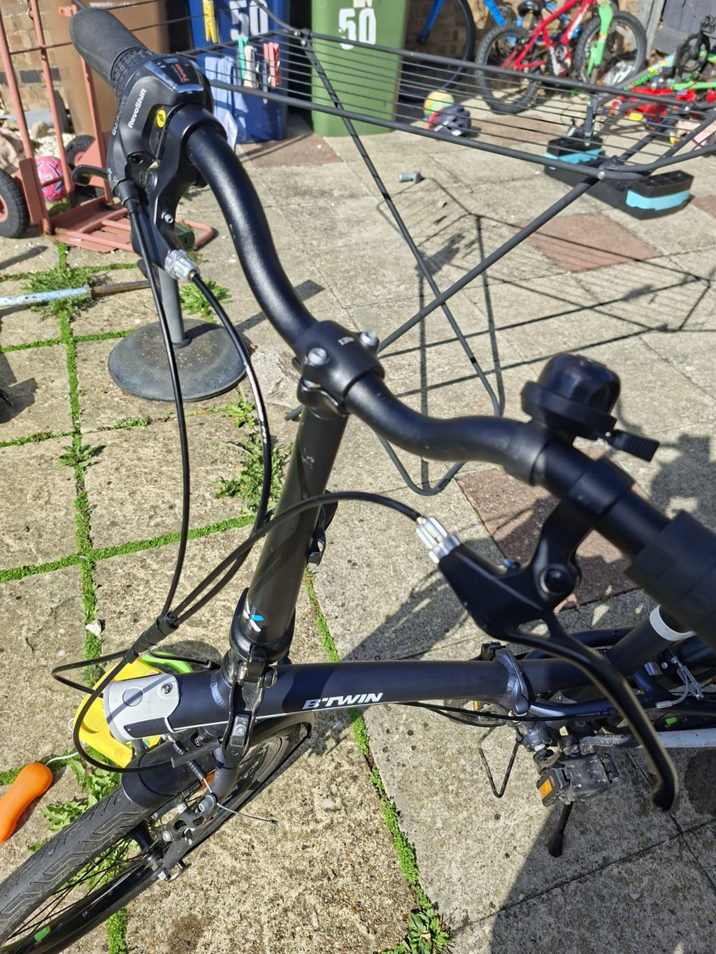 BTWIN Tilt 500 Folding Bike - Very Good Condition - blue - 20 inch wheels
