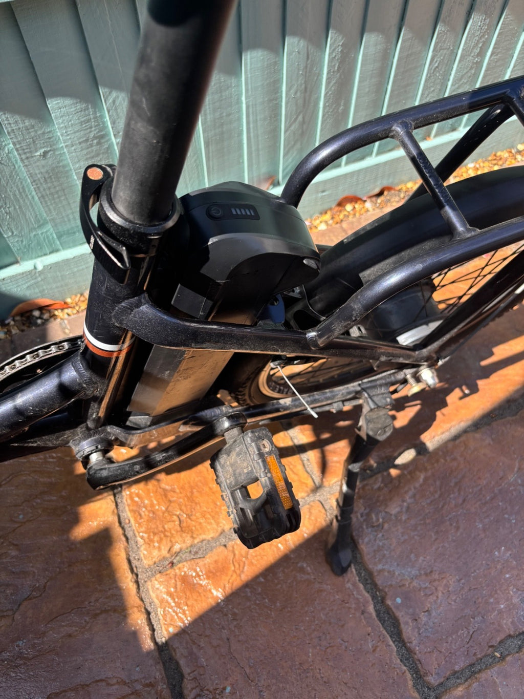 Raleigh stow e way folding bike