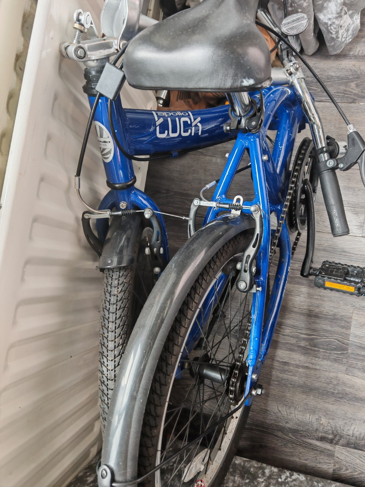 Halfords Tuck Folding Bike 20 Wheels Great Condition
