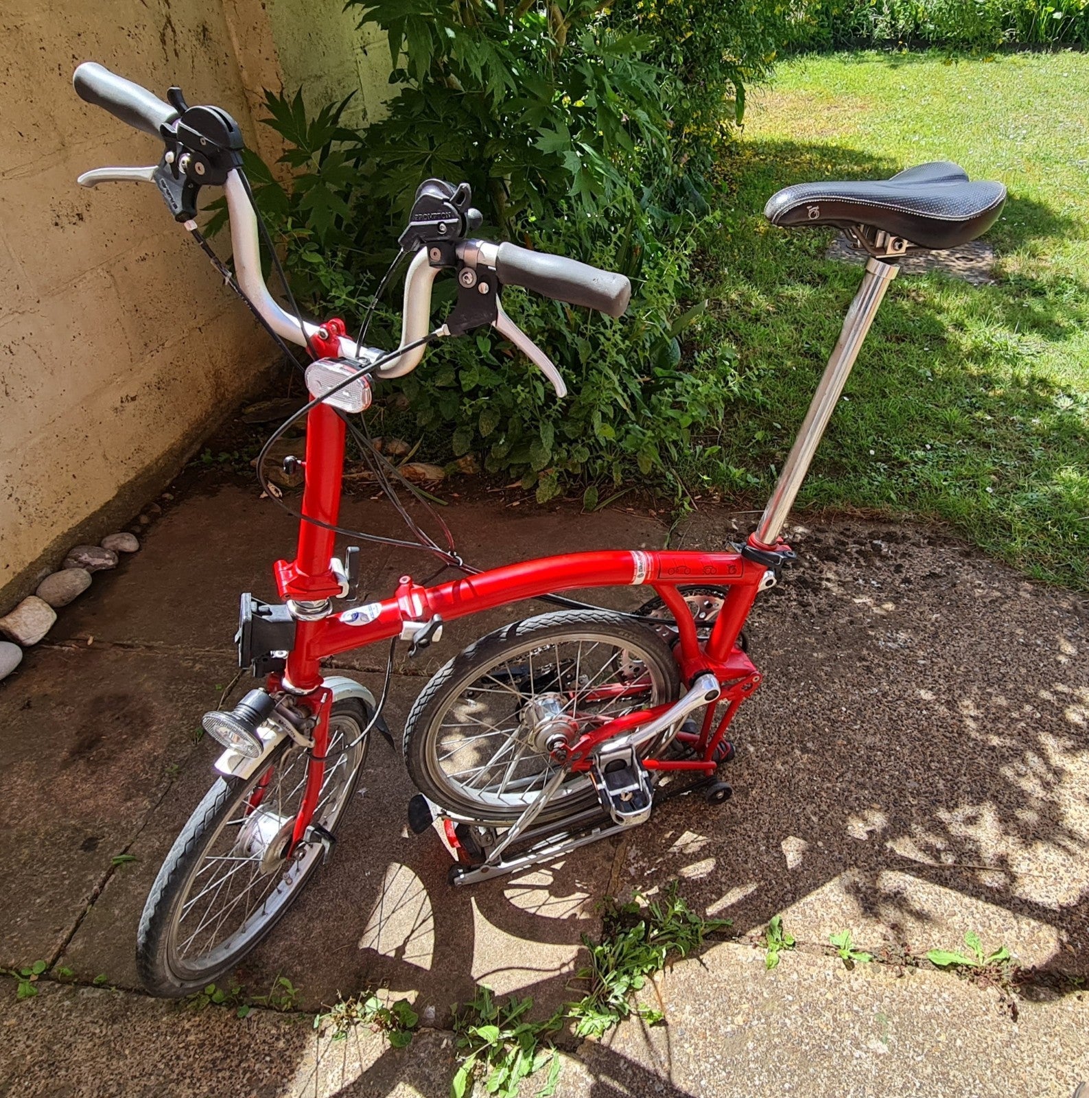 Brompton M6R 6 Speed Folding Bike Red Rear Rack Mudguards UK Made