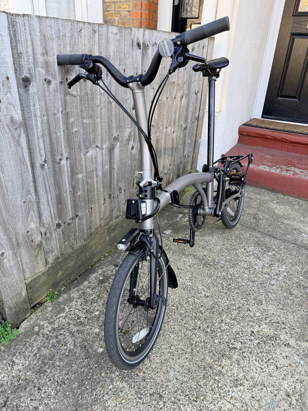 Brompton T-Line 12-Speed – Ultra-Light Premium Folding Bike