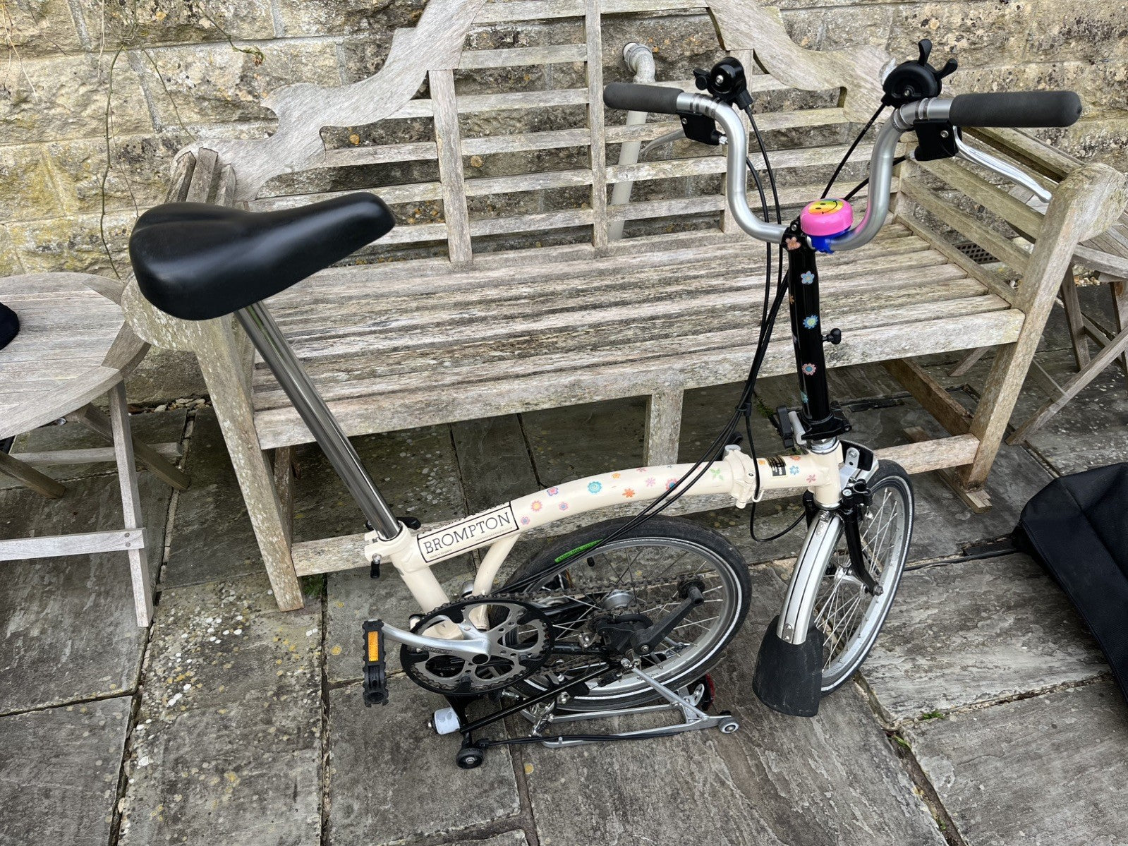 Brompton folding bike ivory 2007 very good condition with carry bag