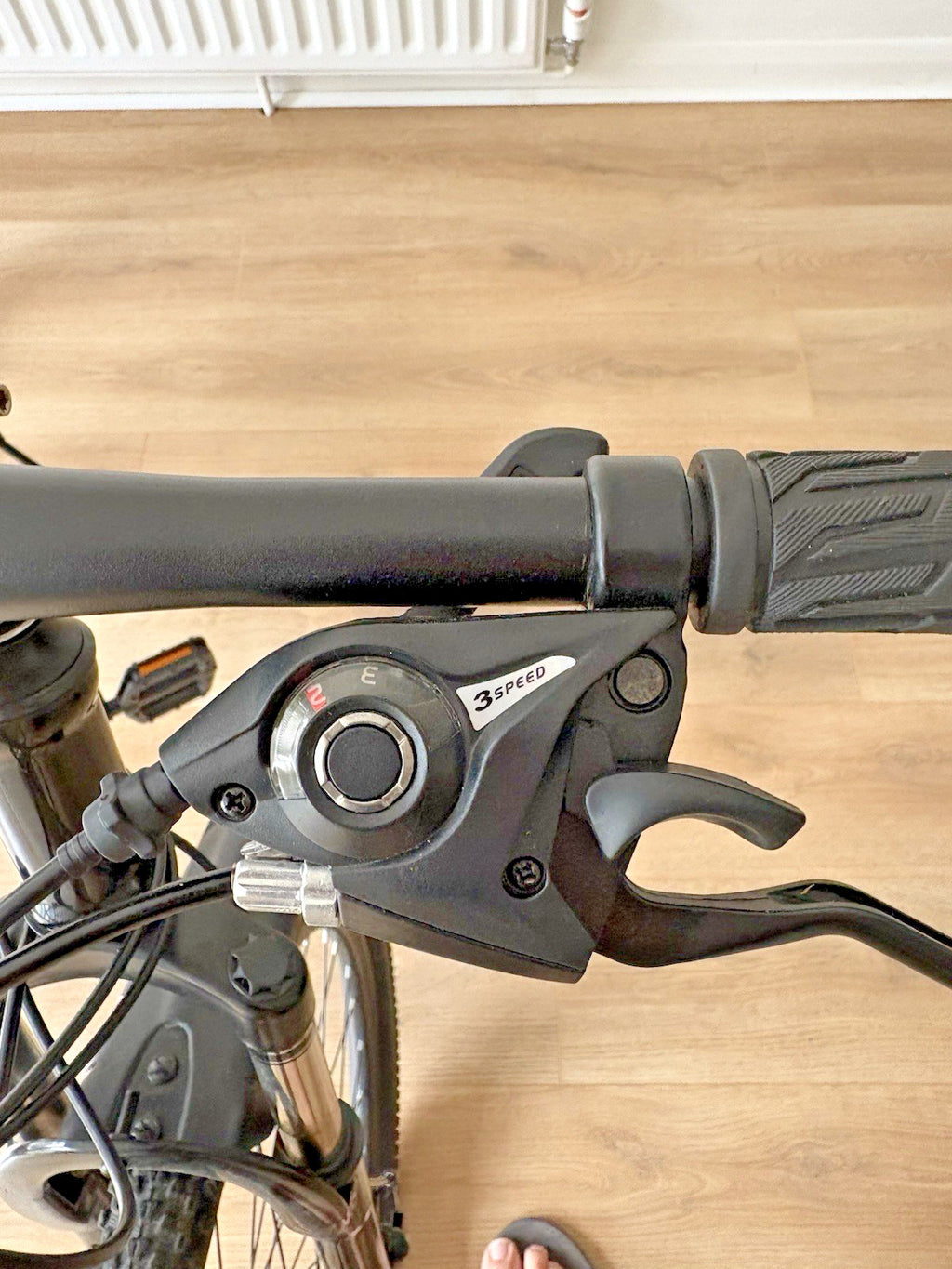GDSKR 26” Adult Folding Mountain Bike. Full Suspension Disk Brakes 21 gears