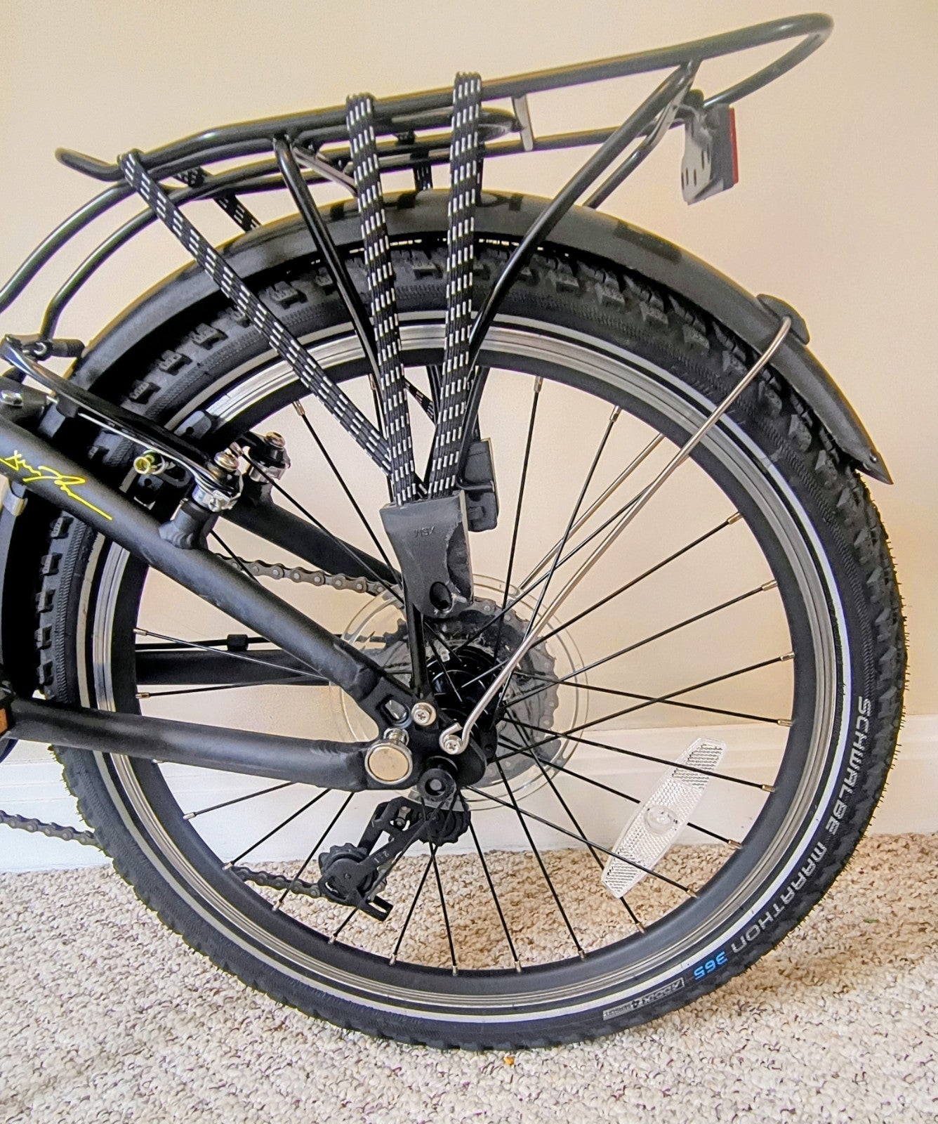 Dahon Hit Folding Bike - 20" - UPGRADED - Schwalbe 365s / Alloy Pedals /  Saddle