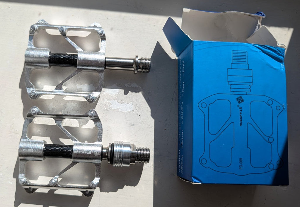 Aceoffix PD069 Pedals. 3 Bearings, Ti Alloy Shaft, left side QR - suit Brompton