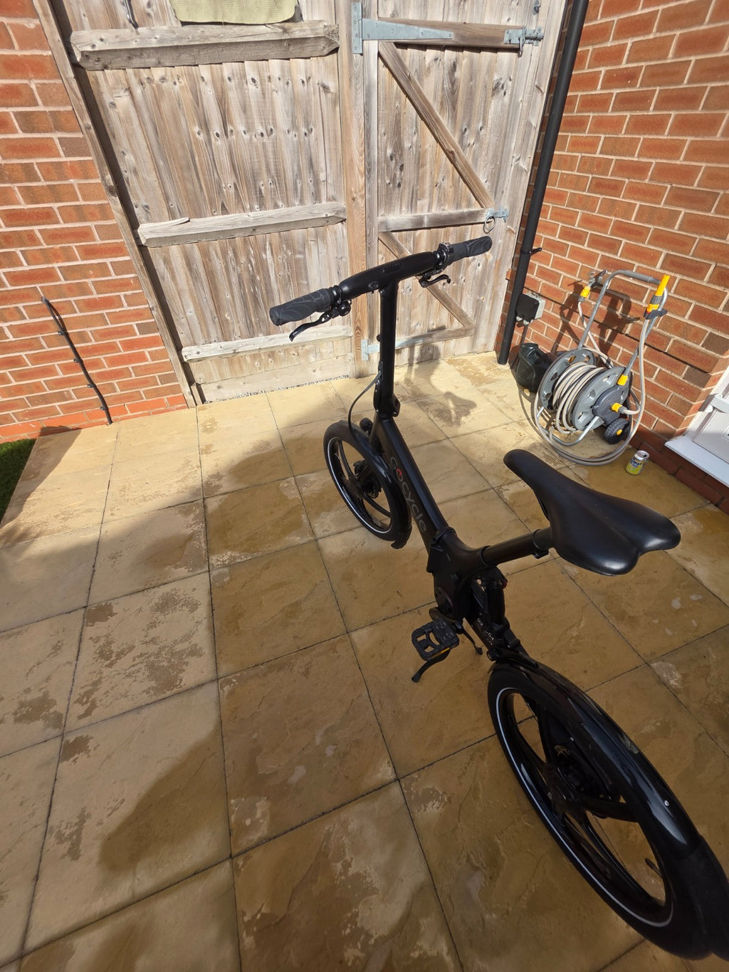 Gocycle G4 Bike with travel case