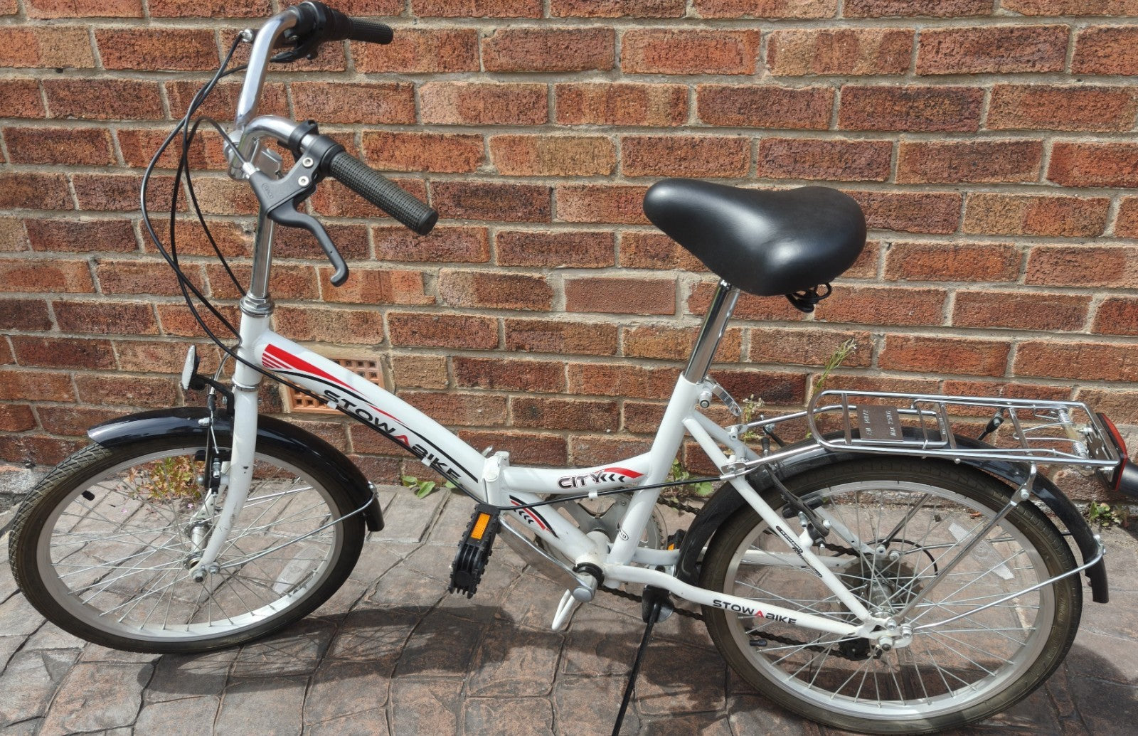 White Folding Bike Foldable City Bike for Adult Commute/Caravan/Camping Bicycle.