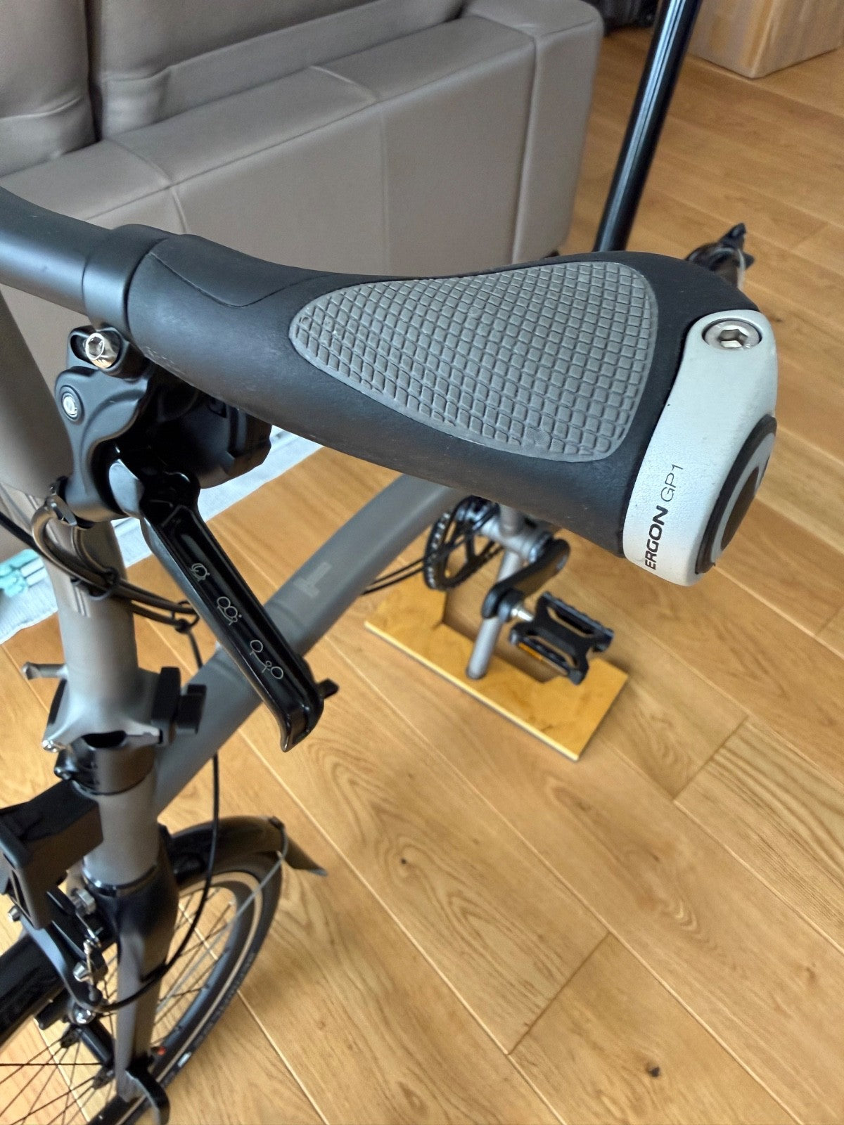 Brompton T-Line 4-Speed Titanium Folding Bike Low Handlebar- Excellent Condition