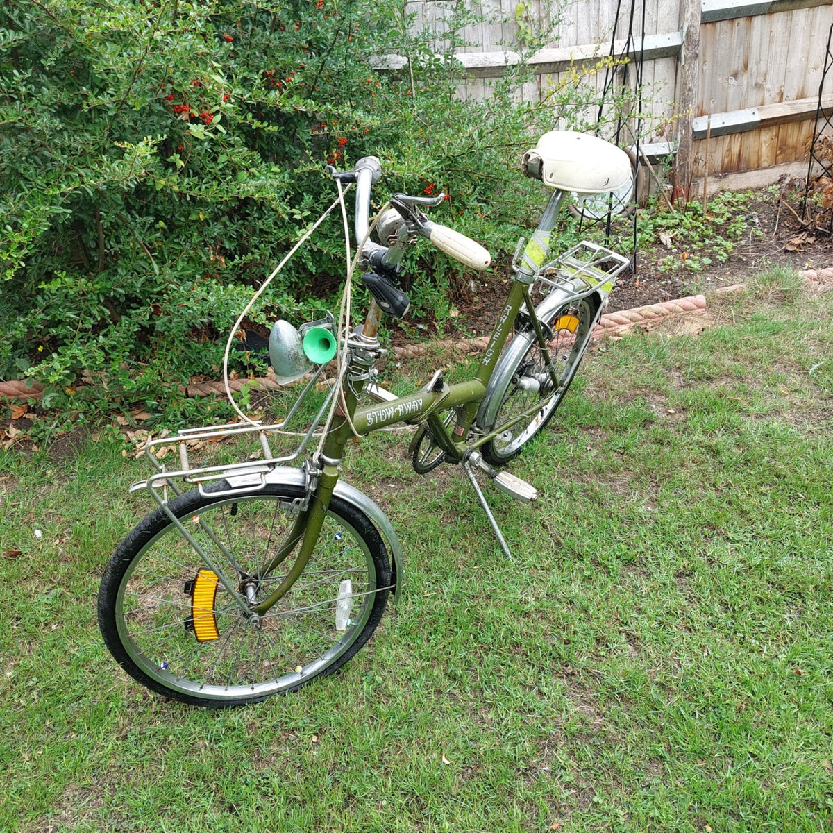 Raleigh Stow Away Folding Bicycle   Green   Vintage