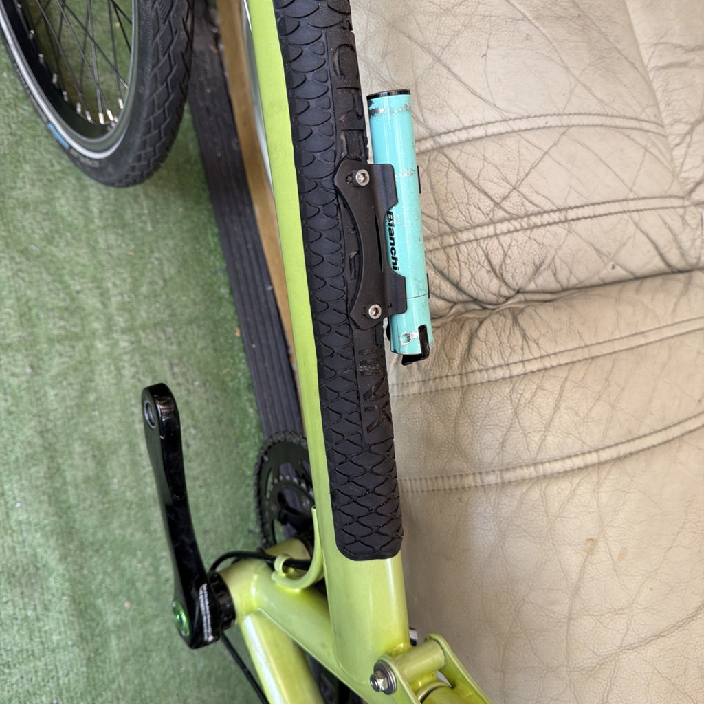 ￼ Bike Friday Folding Bike, 20 Inch Wheels 14 Speed ￼